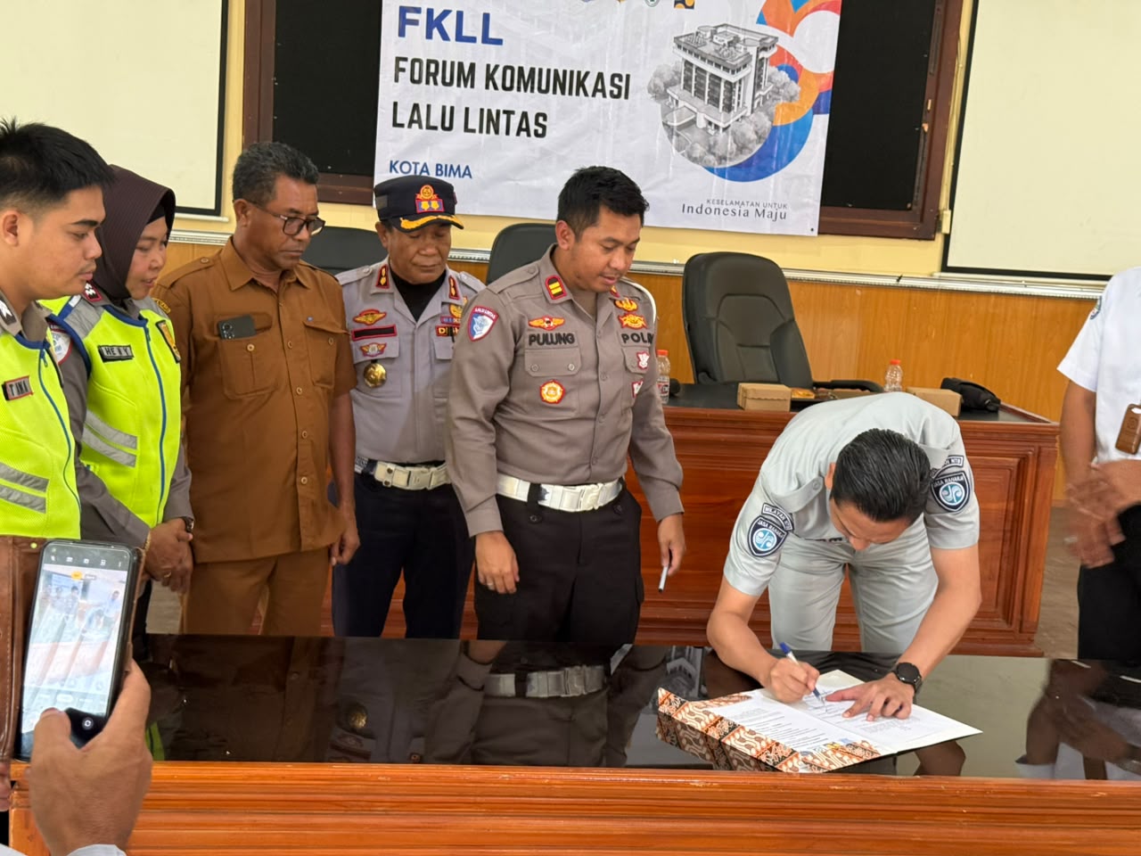 Tekan Risiko Kecelakaan, Polres Bima Kota Bangun Kemitraan Keselamatan Jalan