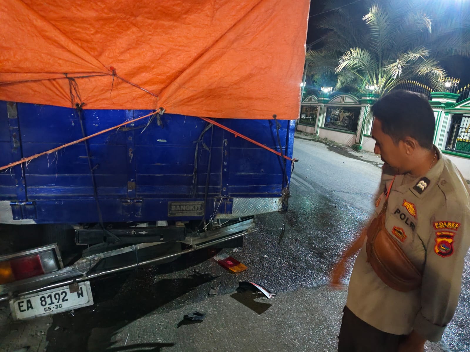 Kecelakaan di Jalan Lintas Sape-Bima, Polisi Amankan Lokasi dan Evakuasi Korban
