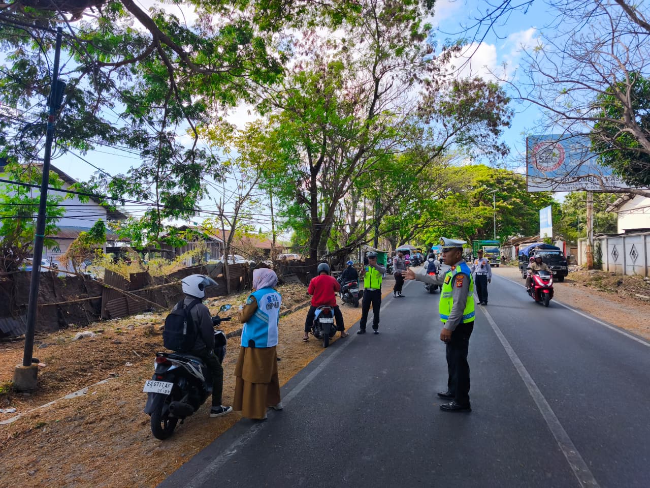 Polres Sumbawa Gelar Operasi Gabungan, Sasar Pelanggaran Lalu Lintas dan Pajak Kendaraan