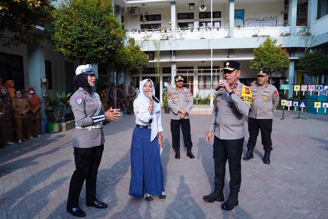 Polisi Peduli Pendidikan, Wakapolda NTB Tekankan Sekolah Aman dan Bebas Bullying