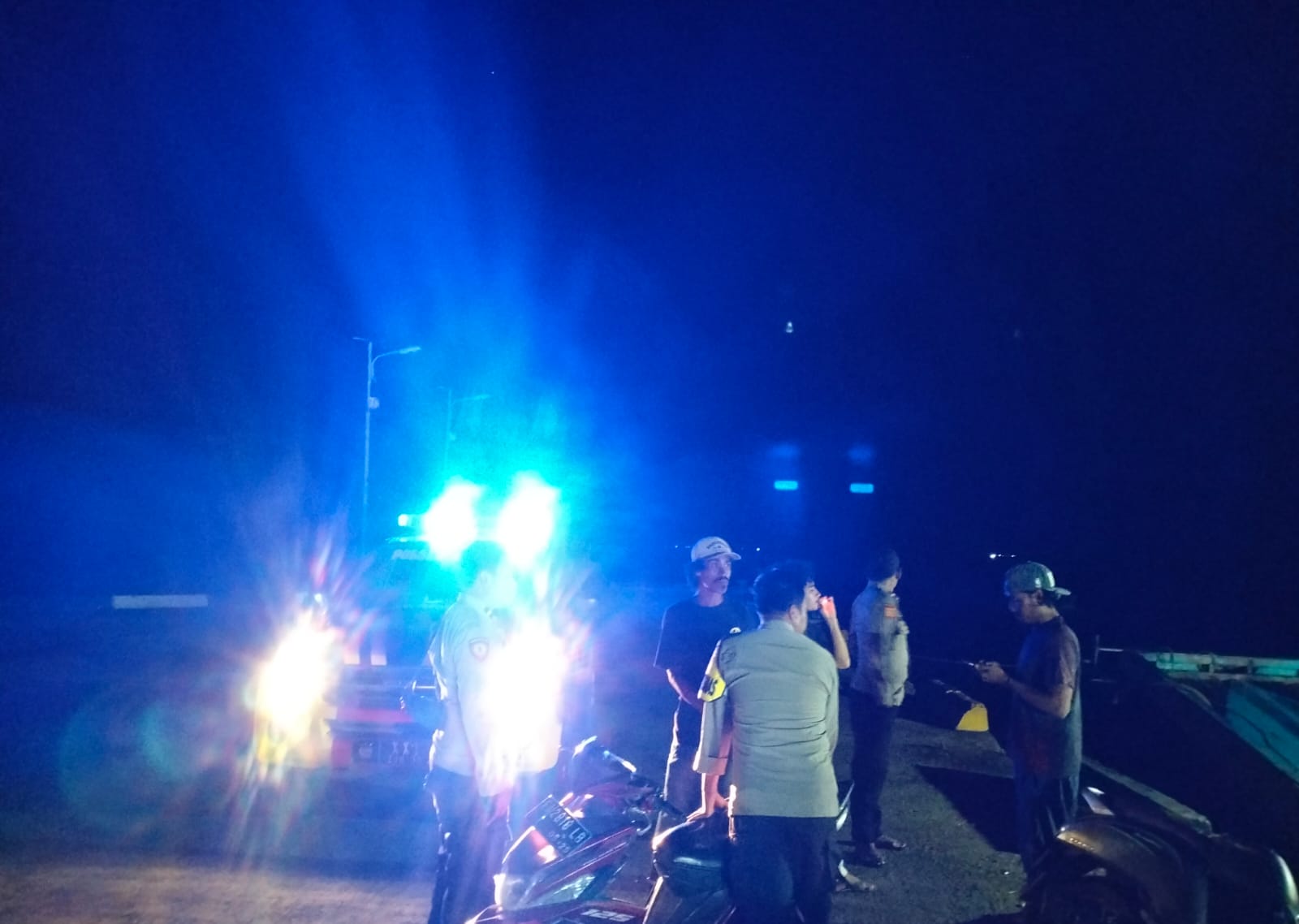 Patroli Blue Light Polsek Langgudu Sasar Titik Rawan, Jaga Kamtibmas Tetap Kondusif