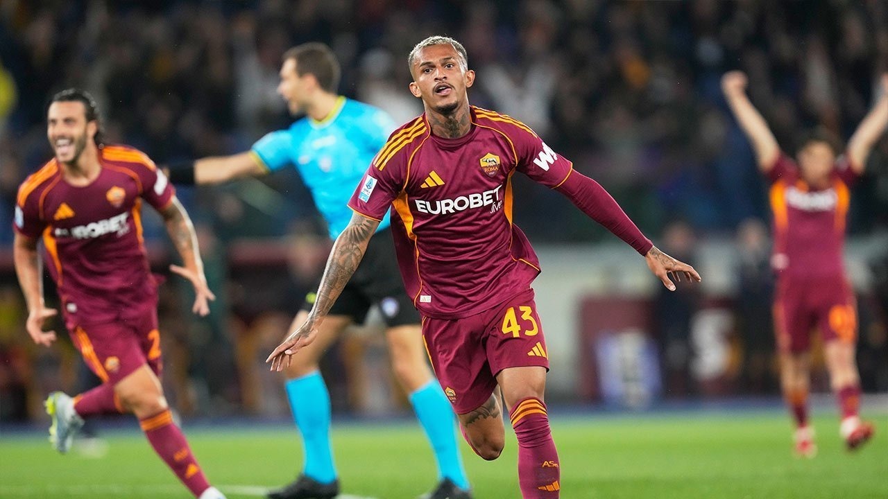 AS Roma Pesta Gol ke Gawang Fiorentina, Jaga Asa Tembus Empat Besar