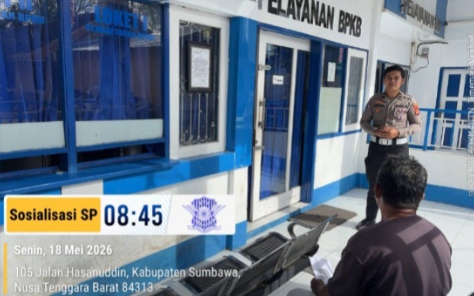 Polres Sumbawa Gencarkan Edukasi “Polantas Menyapa” di Layanan BPKB