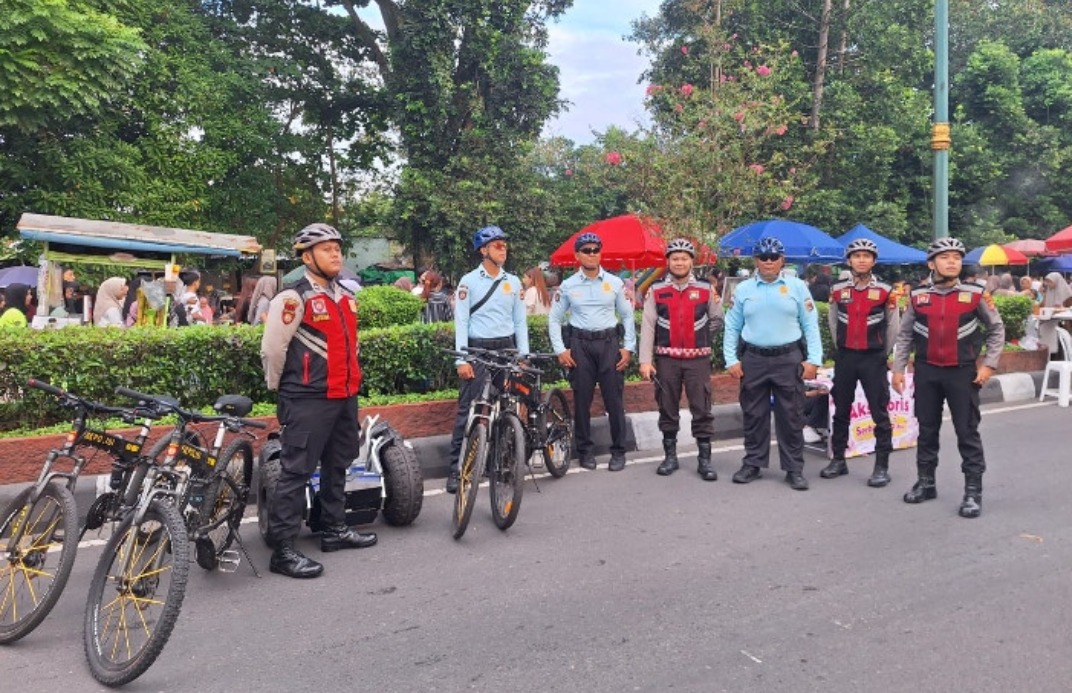Dit Pamobvit Polda NTB Gelar Patroli dan Pengamanan Car Free Day Udayana Mataram