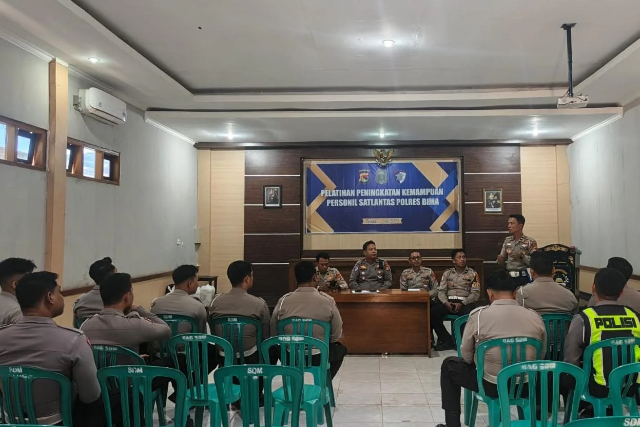 Satlantas Polres Bima Tingkatkan Profesionalisme Personel Melalui Pelatihan Kemampuan Internal