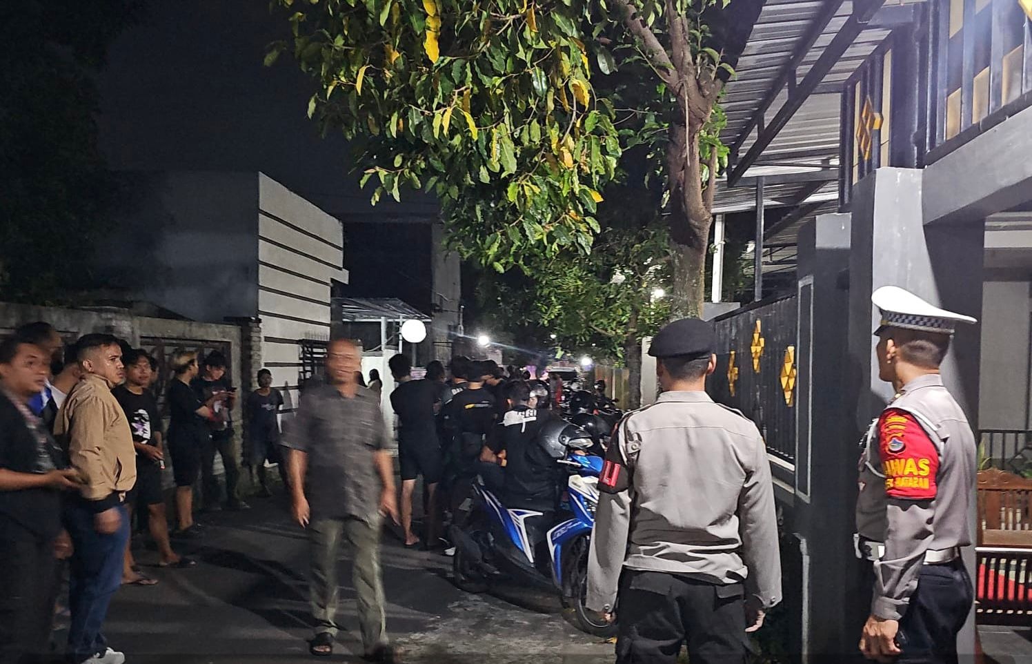 Respon Cepat Polisi Cegah Aksi Massa Terhadap Pelaku Pelecehan di Mataram