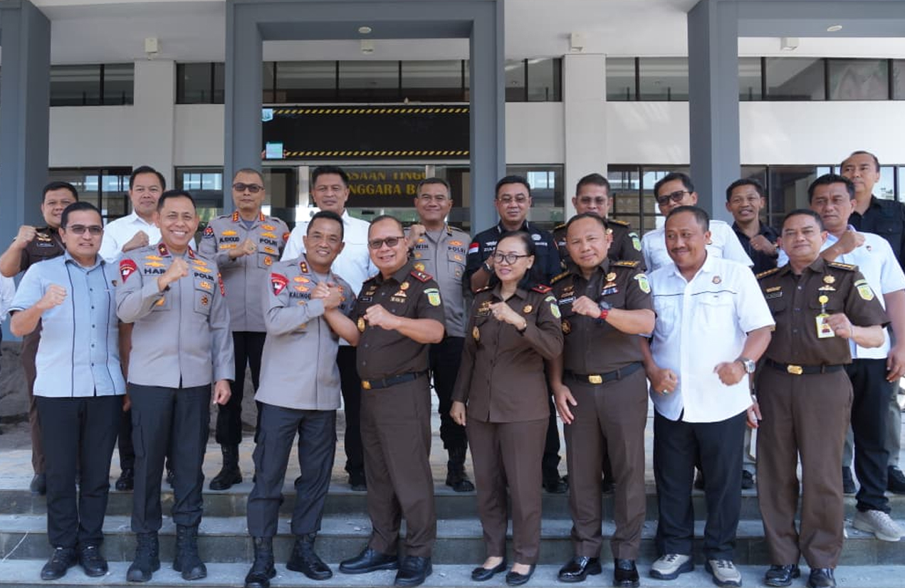 Kapolda NTB Perkuat Sinergi dengan Kejati untuk Penegakan Hukum Profesional